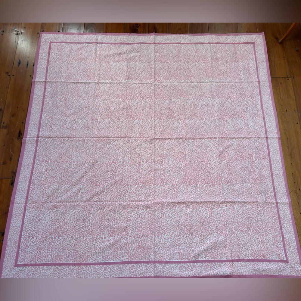 Tablecloth Pink Animal‎ Print, Pink Border Square 74”
